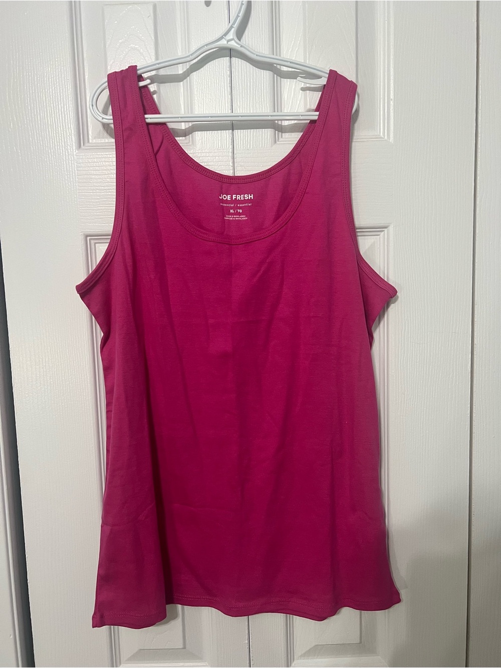 Joe Fresh Women's Bright Fuchsia Scoop Neck Tank
